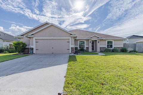 Casa en venta en Green Cove Springs, Florida, 4 dormitorios, 196.77 m2 № 838895 - foto 1