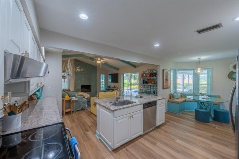 Villa ou maison à vendre à Sarasota, Floride: 3 chambres, 227.7 m2 № 2429047 - photo 20