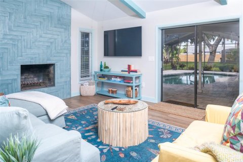 Villa ou maison à vendre à Sarasota, Floride: 3 chambres, 227.7 m2 № 2429047 - photo 23