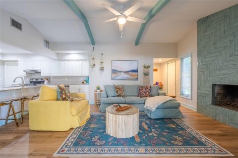 Villa ou maison à vendre à Sarasota, Floride: 3 chambres, 227.7 m2 № 2429047 - photo 22
