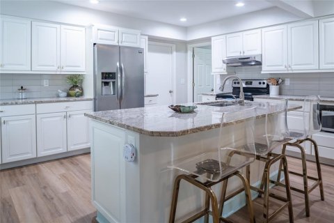 Villa ou maison à vendre à Sarasota, Floride: 3 chambres, 227.7 m2 № 2429047 - photo 16