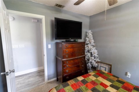 Casa en venta en Keystone Heights, Florida, 3 dormitorios, 125.7 m2 № 1911841 - foto 22