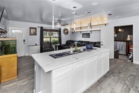 Casa en venta en Keystone Heights, Florida, 3 dormitorios, 125.7 m2 № 1911841 - foto 8