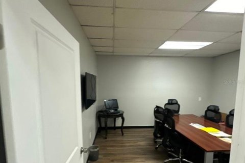 Immobilier commercial à vendre à Tampa, Floride: 273.41 m2 № 2103282 - photo 5