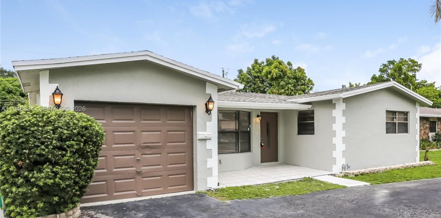 Дом в Лодерхилл, Флорида 2 спальни, 120.77м2 № 2004674