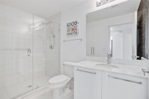Copropriété à vendre à Miami, Floride: 2 chambres, 112.23 m2 № 2005355 - photo 14