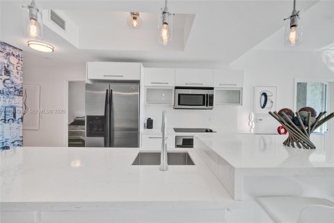 Copropriété à vendre à Miami, Floride: 2 chambres, 112.23 m2 № 2005355 - photo 21