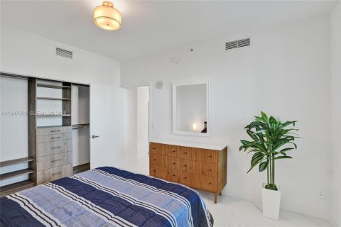 Copropriété à vendre à Miami, Floride: 2 chambres, 112.23 m2 № 2005355 - photo 13