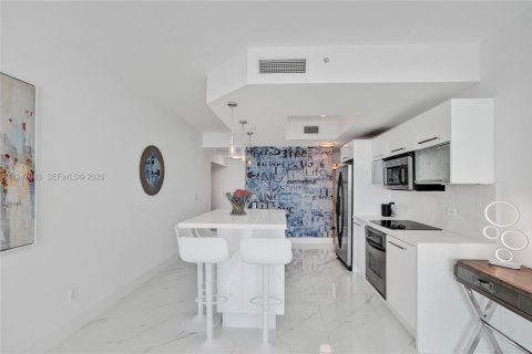 Copropriété à vendre à Miami, Floride: 2 chambres, 112.23 m2 № 2005355 - photo 23