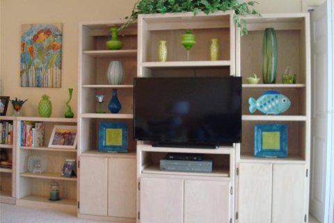 Condominio en alquiler en Sarasota, Florida, 3 dormitorios, 134.15 m2 № 229923 - foto 5