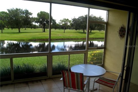 Condominio en alquiler en Sarasota, Florida, 3 dormitorios, 134.15 m2 № 229923 - foto 6