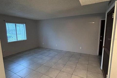 Condo in Longwood, Florida, 1 bedroom  № 1908099 - photo 13