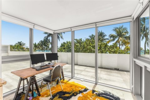Condominio en venta en Miami Beach, Florida, 2 dormitorios, 152.82 m2 № 1864274 - foto 13