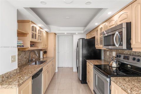 Condominio en venta en Miami Beach, Florida, 2 dormitorios, 152.82 m2 № 1864274 - foto 21