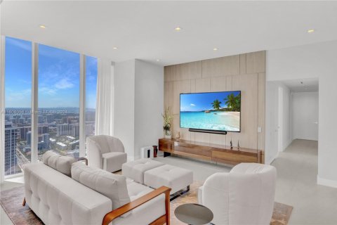 Condo in Sunny Isles Beach, Florida, 4 bedrooms  № 1867887 - photo 10