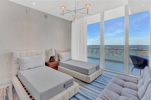 Condo in Sunny Isles Beach, Florida, 4 bedrooms  № 1867887 - photo 27