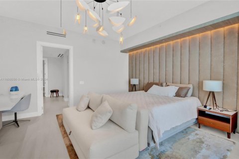Condo in Sunny Isles Beach, Florida, 4 bedrooms  № 1867887 - photo 15