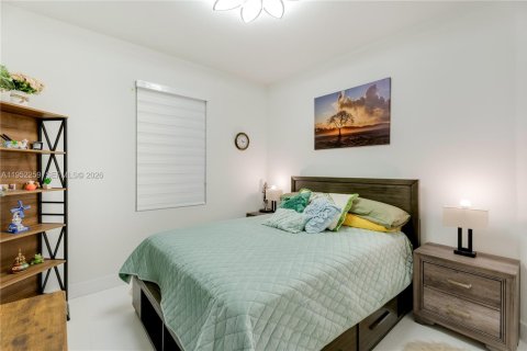 Купить виллу или дом в Майами, Флорида 4 спальни, 177.44м2, № 2006613 - фото 14