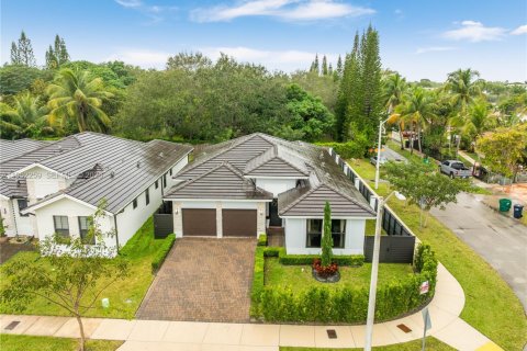 Дом в Майами, Флорида 4 спальни, 177.44м2 № 2006613