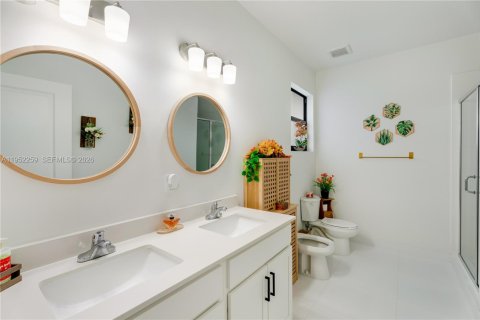 Купить виллу или дом в Майами, Флорида 4 спальни, 177.44м2, № 2006613 - фото 19