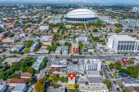 Commercial property in Miami, Florida 260.87 sq.m. № 1854892 - photo 21