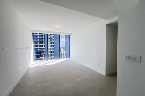 Снять в аренду кондоминиум в Майами, Флорида 4 спальни, 239.87м2, № 1949844 - фото 29