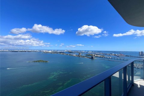 Снять в аренду кондоминиум в Майами, Флорида 4 спальни, 239.87м2, № 1949844 - фото 25