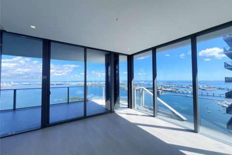Снять в аренду кондоминиум в Майами, Флорида 4 спальни, 239.87м2, № 1949844 - фото 12