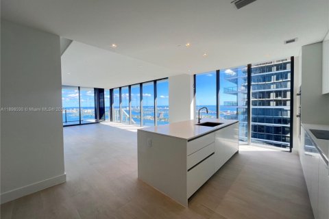 Снять в аренду кондоминиум в Майами, Флорида 4 спальни, 239.87м2, № 1949844 - фото 5
