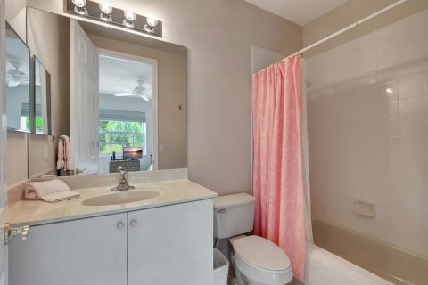Adosado en venta en Delray Beach, Florida, 4 dormitorios, 181.25 m2 № 1229247 - foto 1
