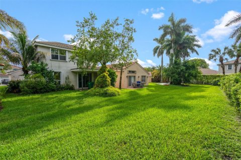 Villa ou maison à vendre à Miramar, Floride: 3 chambres, 156.08 m2 № 1923022 - photo 5