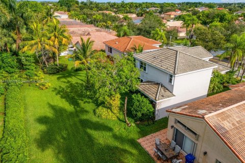 Villa ou maison à vendre à Miramar, Floride: 3 chambres, 156.08 m2 № 1923022 - photo 6