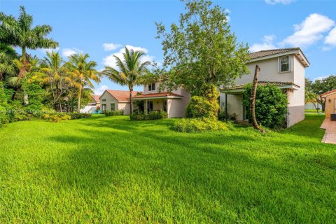 Villa ou maison à vendre à Miramar, Floride: 3 chambres, 156.08 m2 № 1923022 - photo 4