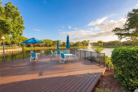 Touwnhouse à vendre à Plantation, Floride: 2 chambres, 127.46 m2 № 2049567 - photo 21