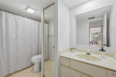 Touwnhouse à vendre à Plantation, Floride: 2 chambres, 127.46 m2 № 2049567 - photo 15