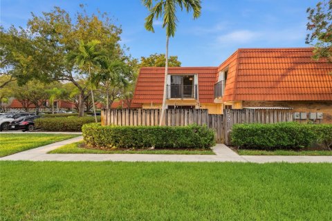 Touwnhouse à vendre à Plantation, Floride: 2 chambres, 127.46 m2 № 2049567 - photo 22