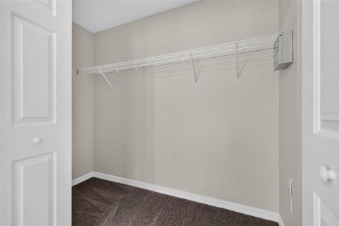 Townhouse in Wesley Chapel, Florida 3 bedrooms, 140.56 sq.m. № 2231738 - photo 16