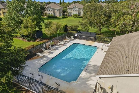 Townhouse in Wesley Chapel, Florida 3 bedrooms, 140.56 sq.m. № 2231738 - photo 23