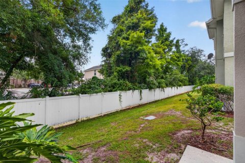 Townhouse in Wesley Chapel, Florida 3 bedrooms, 140.56 sq.m. № 2231738 - photo 22