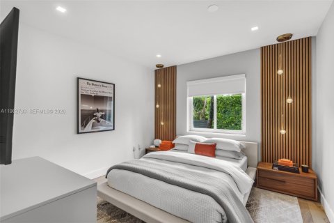 House in Miami, Florida 4 bedrooms № 2049270 - photo 23