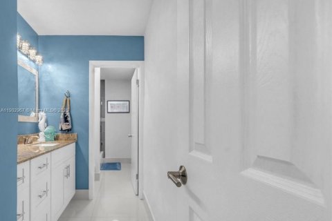 Купить виллу или дом в Хомстед, Флорида 3 спальни, 211.45м2, № 1954256 - фото 18