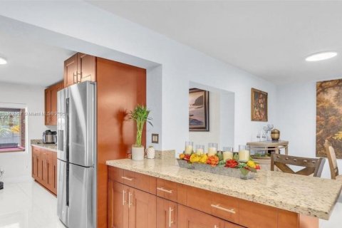 Купить виллу или дом в Хомстед, Флорида 3 спальни, 211.45м2, № 1954256 - фото 15