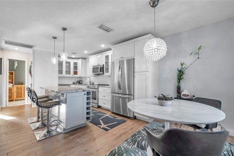 Copropriété à louer à Saint Petersburg, Floride: 1 chambre, 60.01 m2 № 2099069 - photo 8
