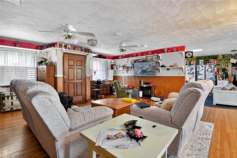 Casa en venta en Port Orange, Florida, 3 dormitorios, 201.41 m2 № 1916061 - foto 24
