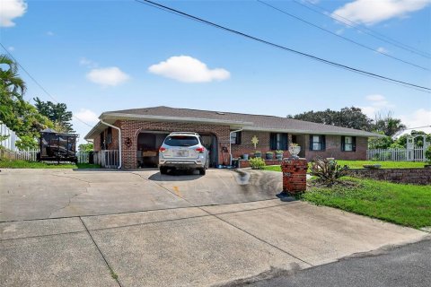 Casa en venta en Port Orange, Florida, 3 dormitorios, 201.41 m2 № 1916061 - foto 13