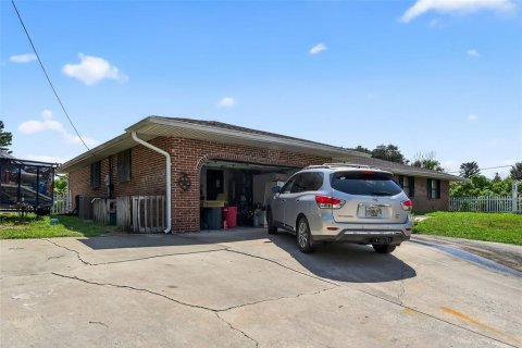Casa en venta en Port Orange, Florida, 3 dormitorios, 201.41 m2 № 1916061 - foto 2