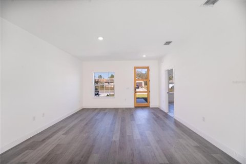 Villa ou maison à vendre à Citrus Springs, Floride: 4 chambres, 151.43 m2 № 1810417 - photo 6
