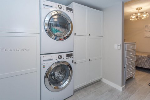 Снять в аренду кондоминиум в Юпитер, Флорида 2 спальни, 123.75м2, № 2053994 - фото 25