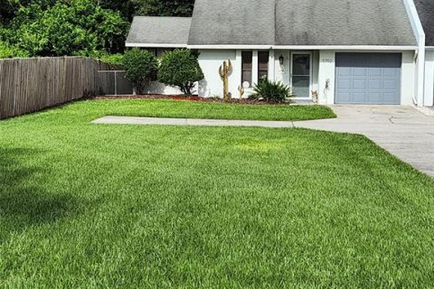 Duplex in Lakeland, Florida 2 bedrooms, 94.67 sq.m. № 1917399 - photo 1