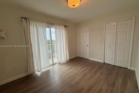Copropriété à louer à Miami, Floride: 2 chambres, 82.68 m2 № 2073589 - photo 14